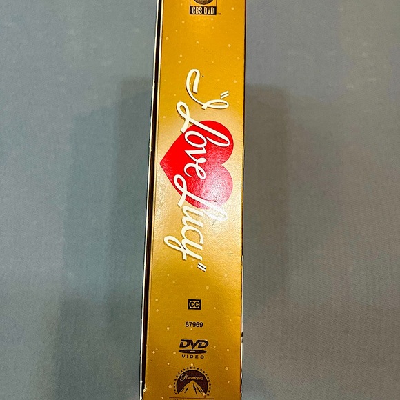 🎬 “I LOVE LUCY: Season 2” Boxed Set ((LIKE NEW))🎬 - Picture 7 of 8